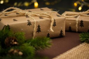 忙しい彼氏へのクリスマス高級ギフト、名刺入れに対する本音の反応は？